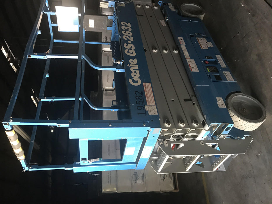 2018 Genie GS-2632 Genie GS-2632 w/Fixed Rail, Chain Entry