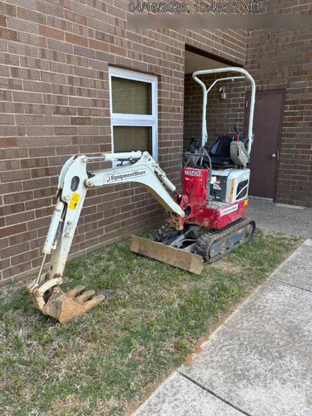 2022 TAKEUCHI TB210R