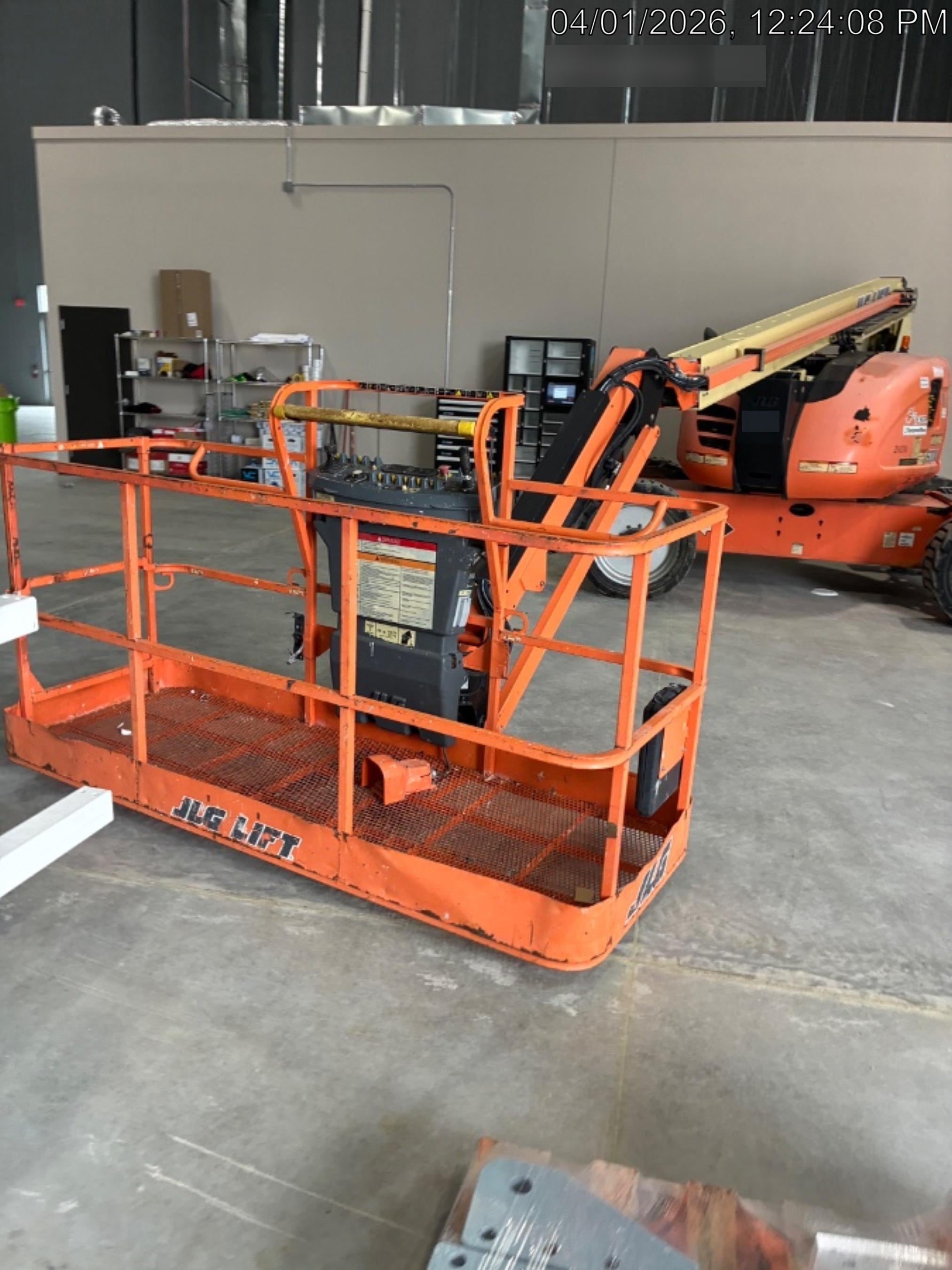 2018 JLG 600AJ