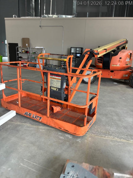 2018 JLG 600AJ