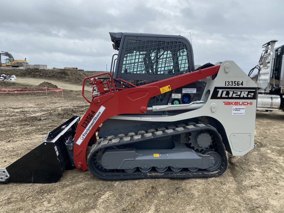 2021 TAKEUCHI TL12R2-CR