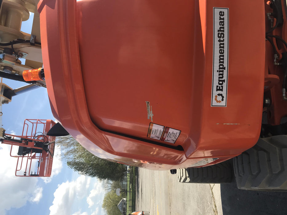 2019 JLG 660SJ