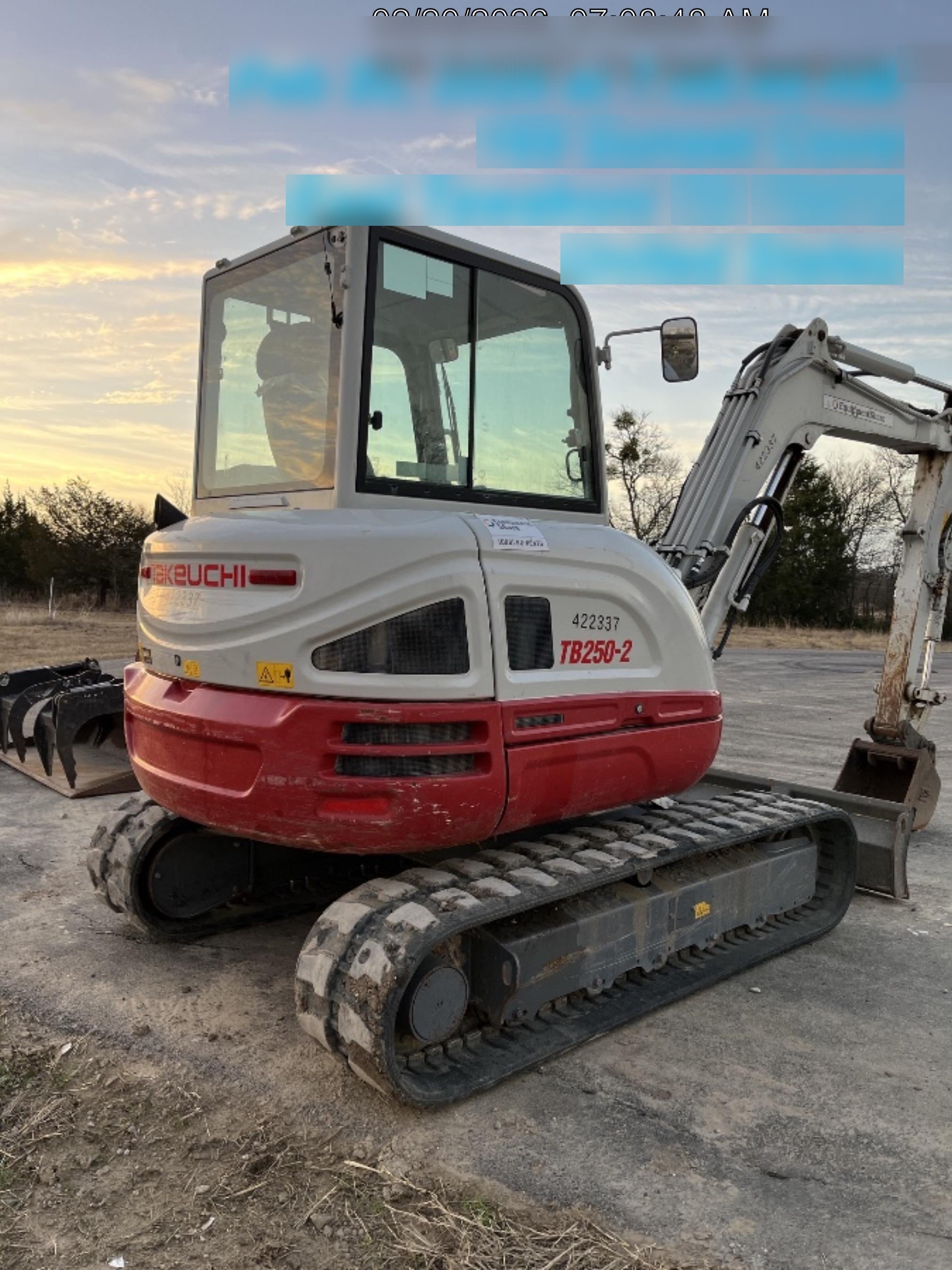 2024 TAKEUCHI TB250-2CR