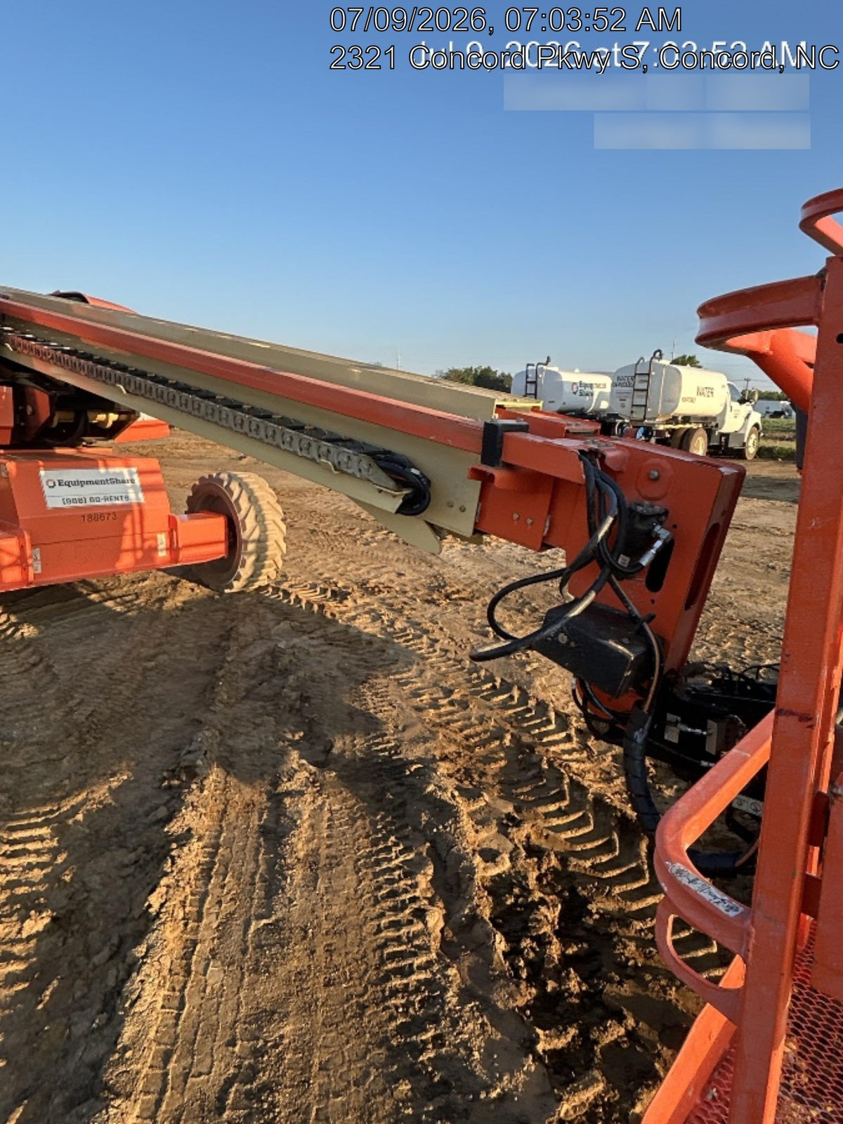 2021 JLG 600S