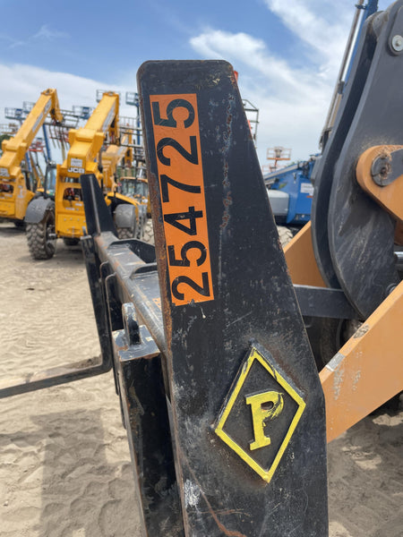 2022 PEMBERTON 72" Utility Forks