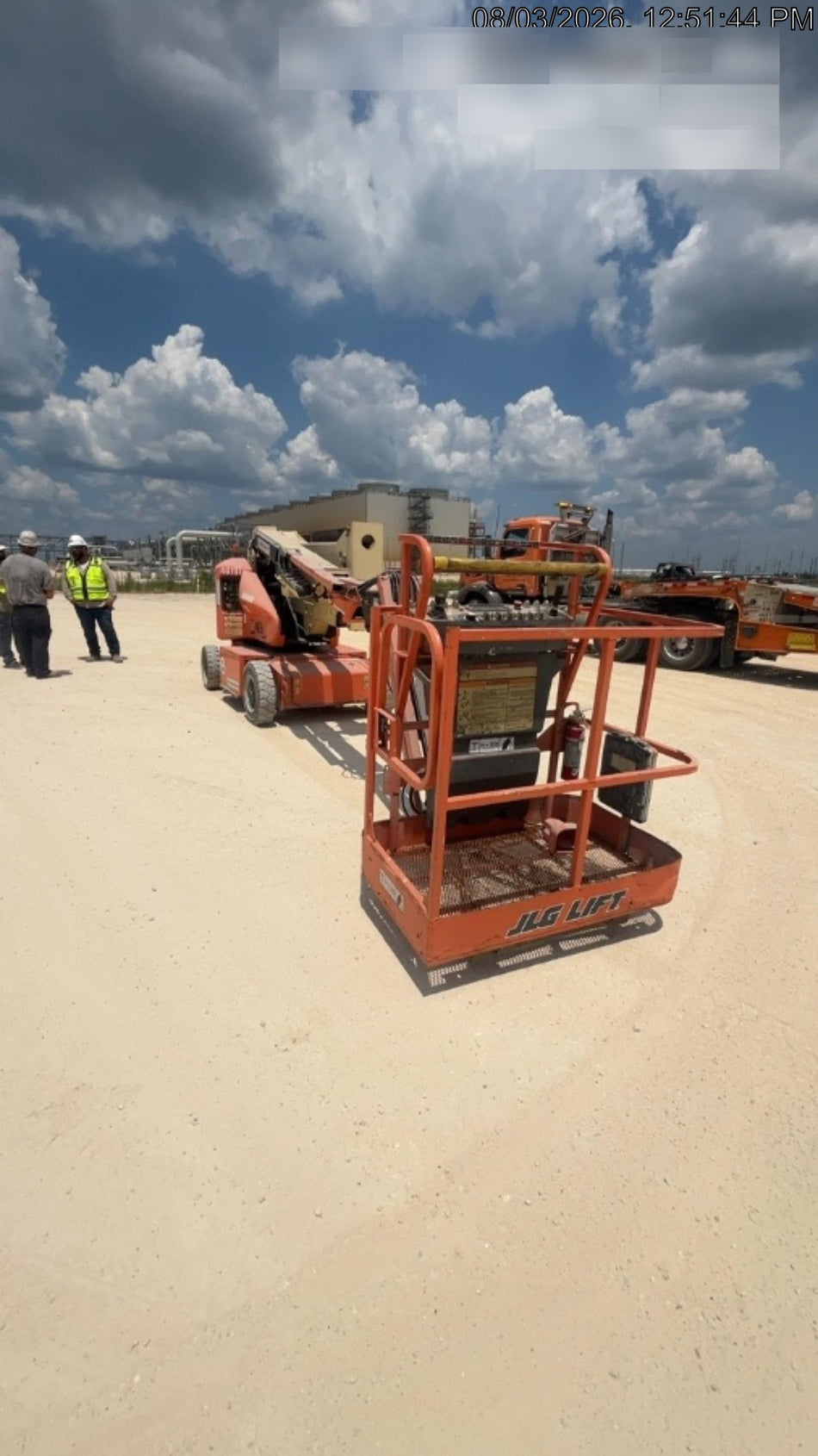 2019 JLG E400AJPN