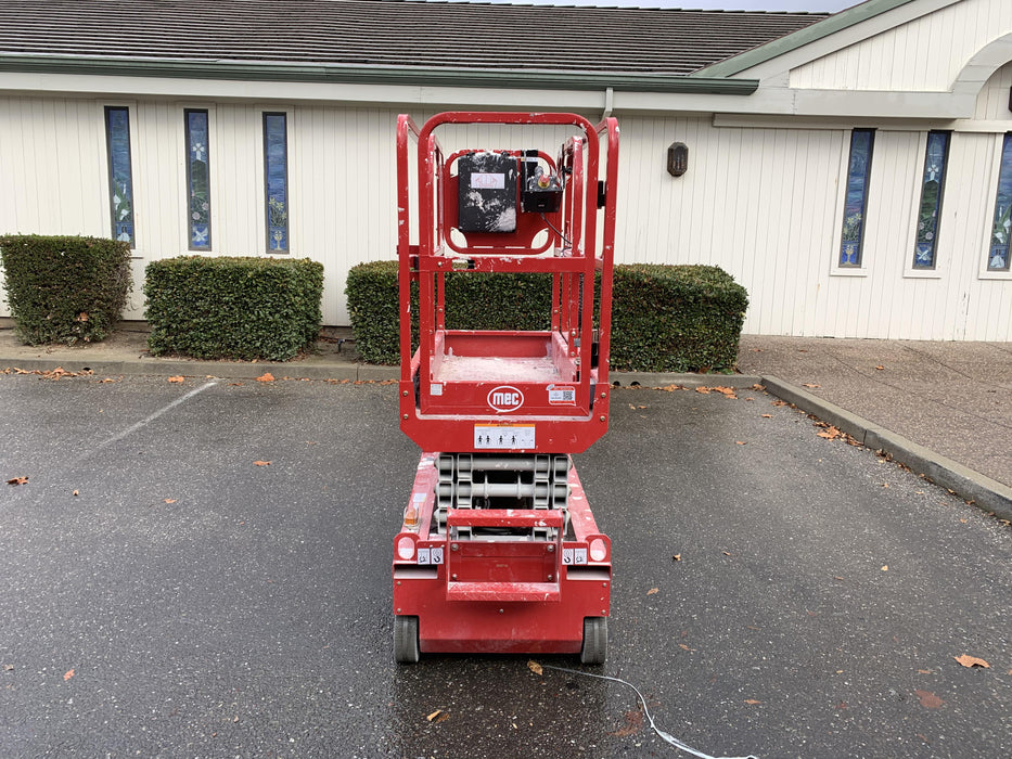 2020 MEC 1330SE Solid NM Tires, Steel Swing out Doors, LCS, Beacon, 900W Inverter