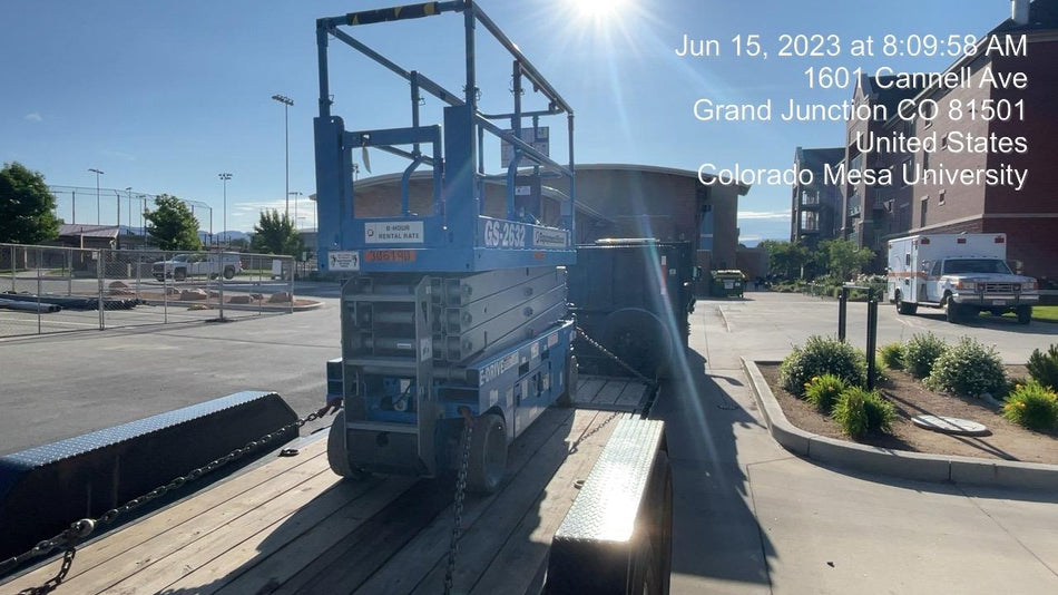 2023 GENIE GS-2632