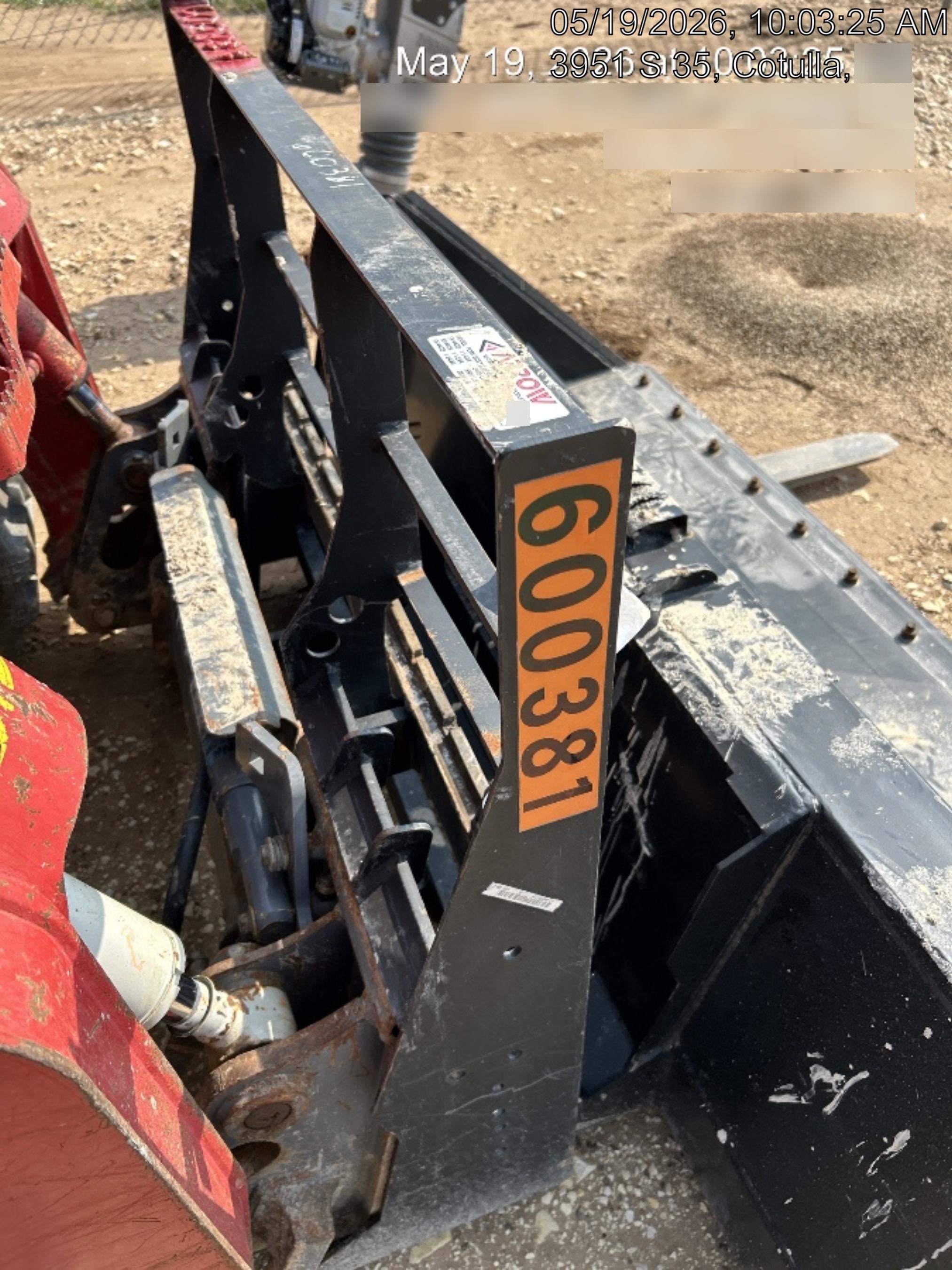 2025 ARROW MATERIAL HANDLING 24" Pallet Fork Frame