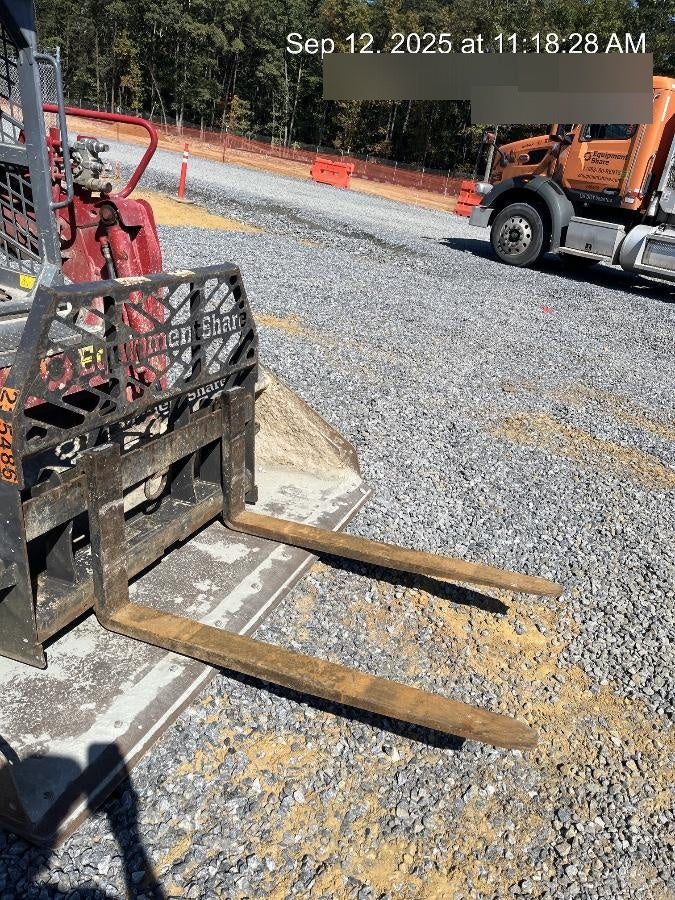 2022 PALADIN 48" Pallet Forks - Paladin