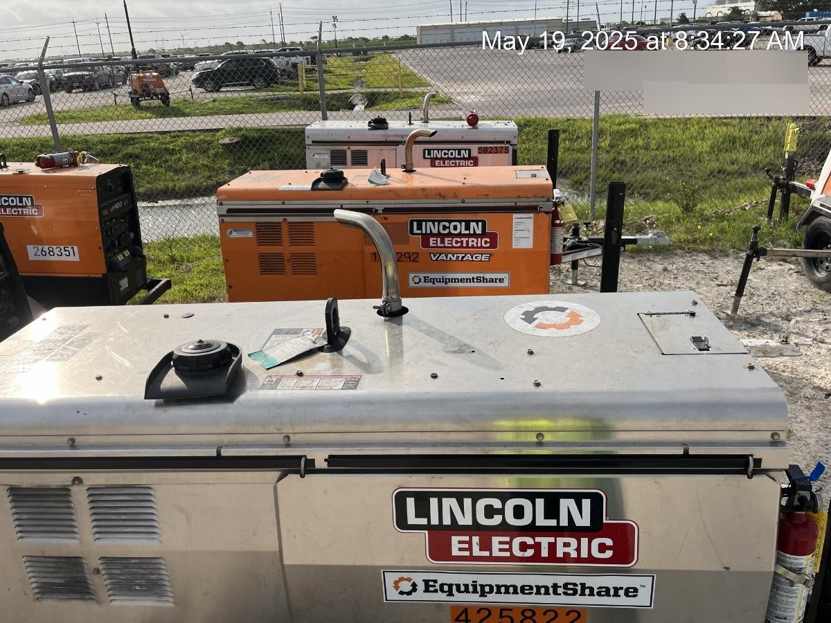 2024 Lincoln Electric LE400 Kubota V1505, Trlr, Cable Rack, Light Kit, ES Decals, T3