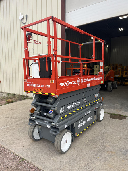 2025 SKYJACK SJ3226
