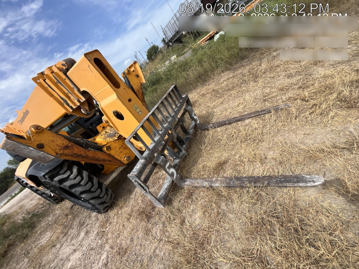 2023 JCB 510-56