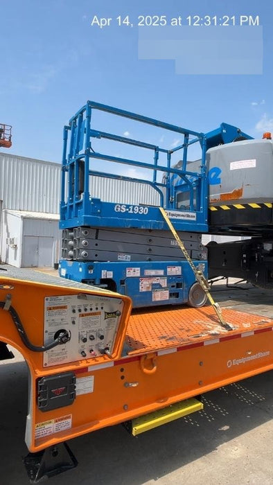 2020 Genie GS-1930 Solid Non Marking Tires, Beacon, Folding rails with half height swing gate