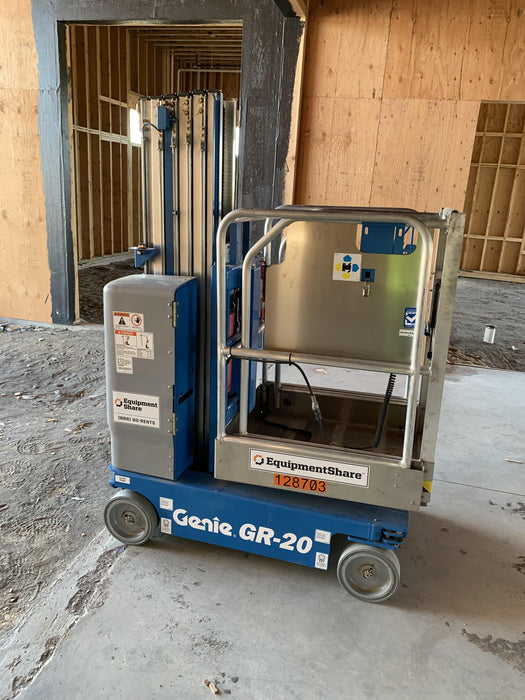 2021 GENIE GR-20
