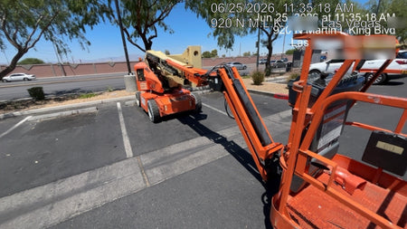 2019 JLG E400AJPN