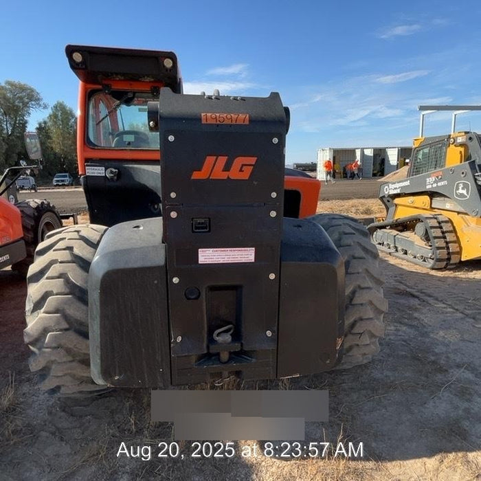 2021 JLG 1732