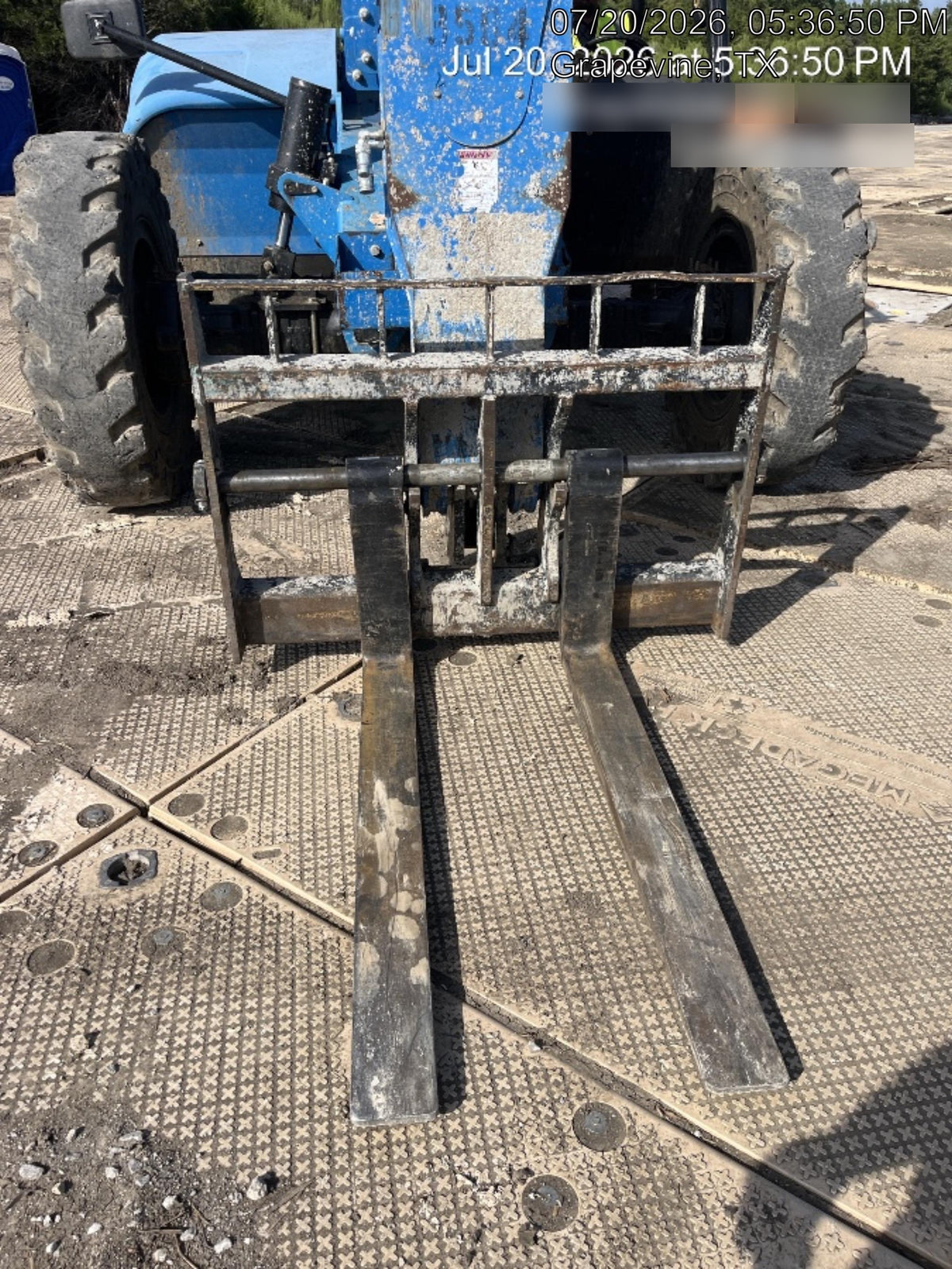 2018 Genie GTH-844 Genie GTH-844D w/Open ROPS, FF Tires, Work Light/Beacon, 60" Carriage and Forks