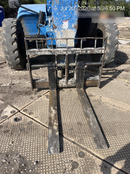 2018 Genie GTH-844 Genie GTH-844D w/Open ROPS, FF Tires, Work Light/Beacon, 60" Carriage and Forks