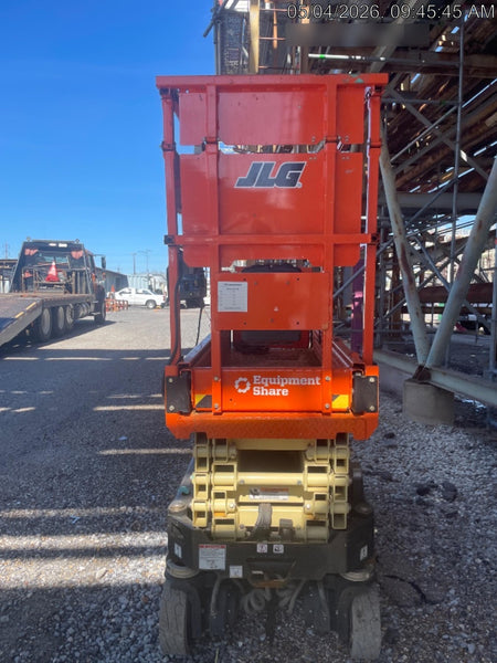 2024 JLG ES1932