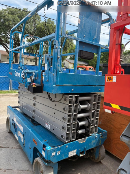 2017 Genie GS-4047 Standard