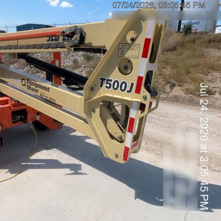 2021 JLG T500J