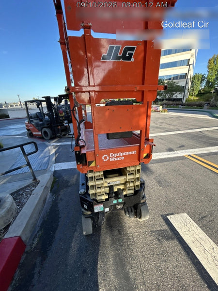 2024 JLG ES1932