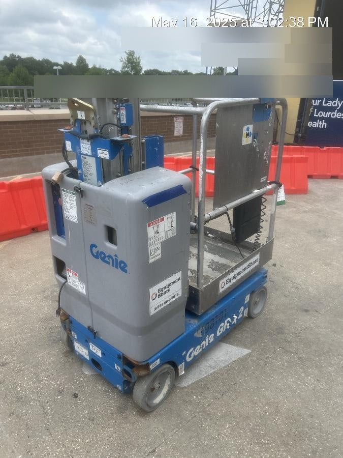 2020 GENIE GR-12