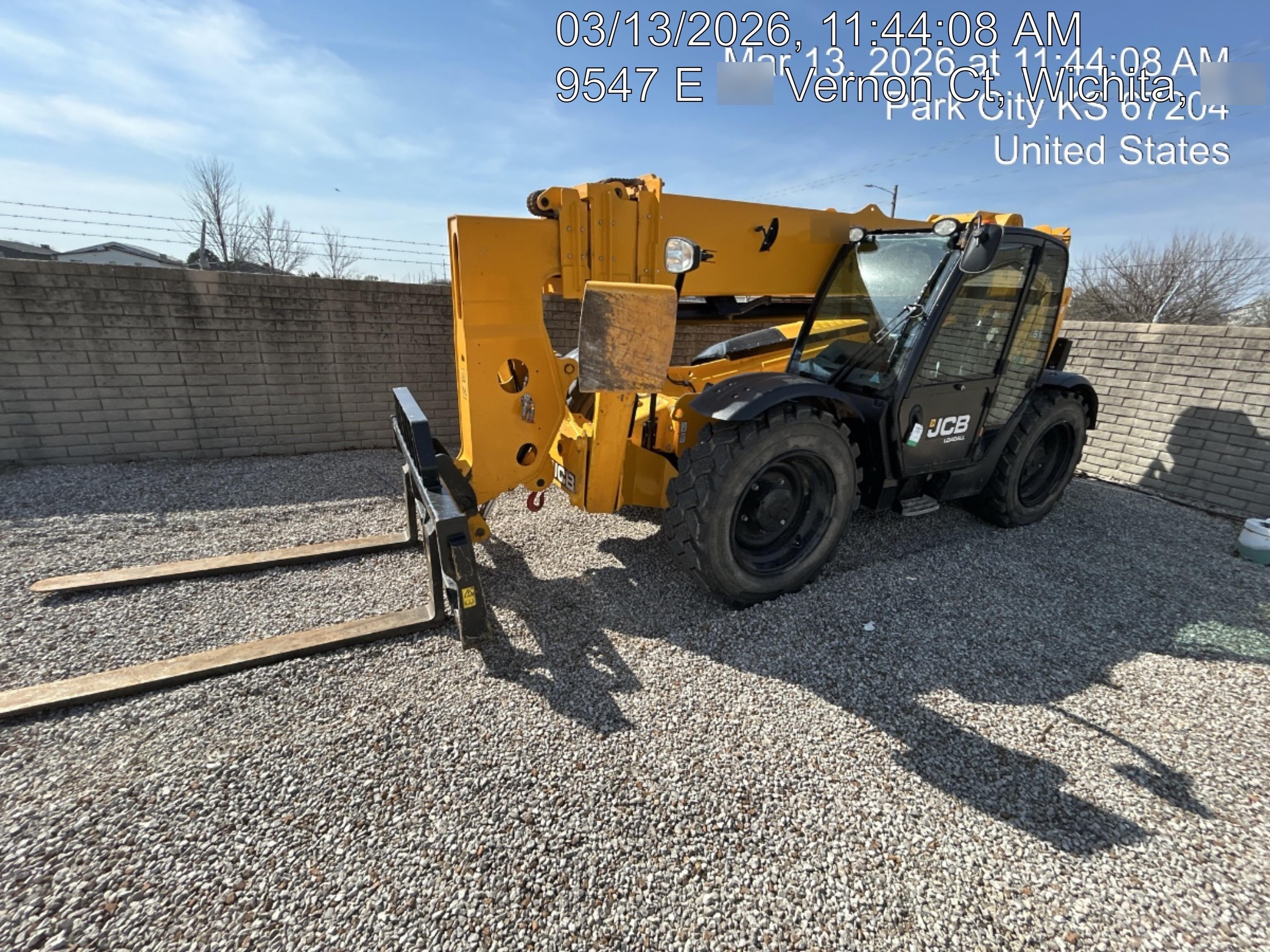 2023 JCB 512-56