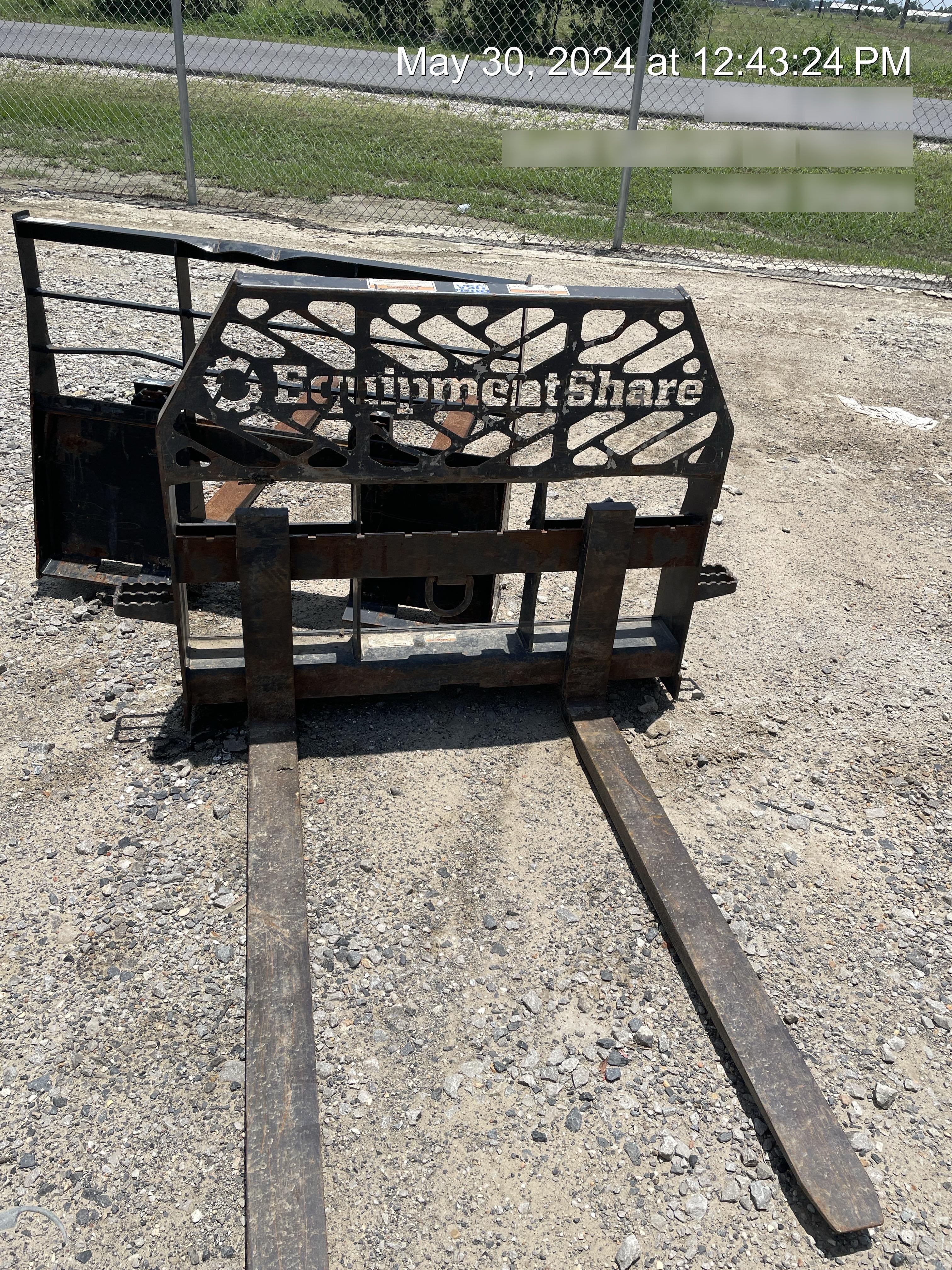 2021 PALADIN 48" Pallet Forks - Paladin