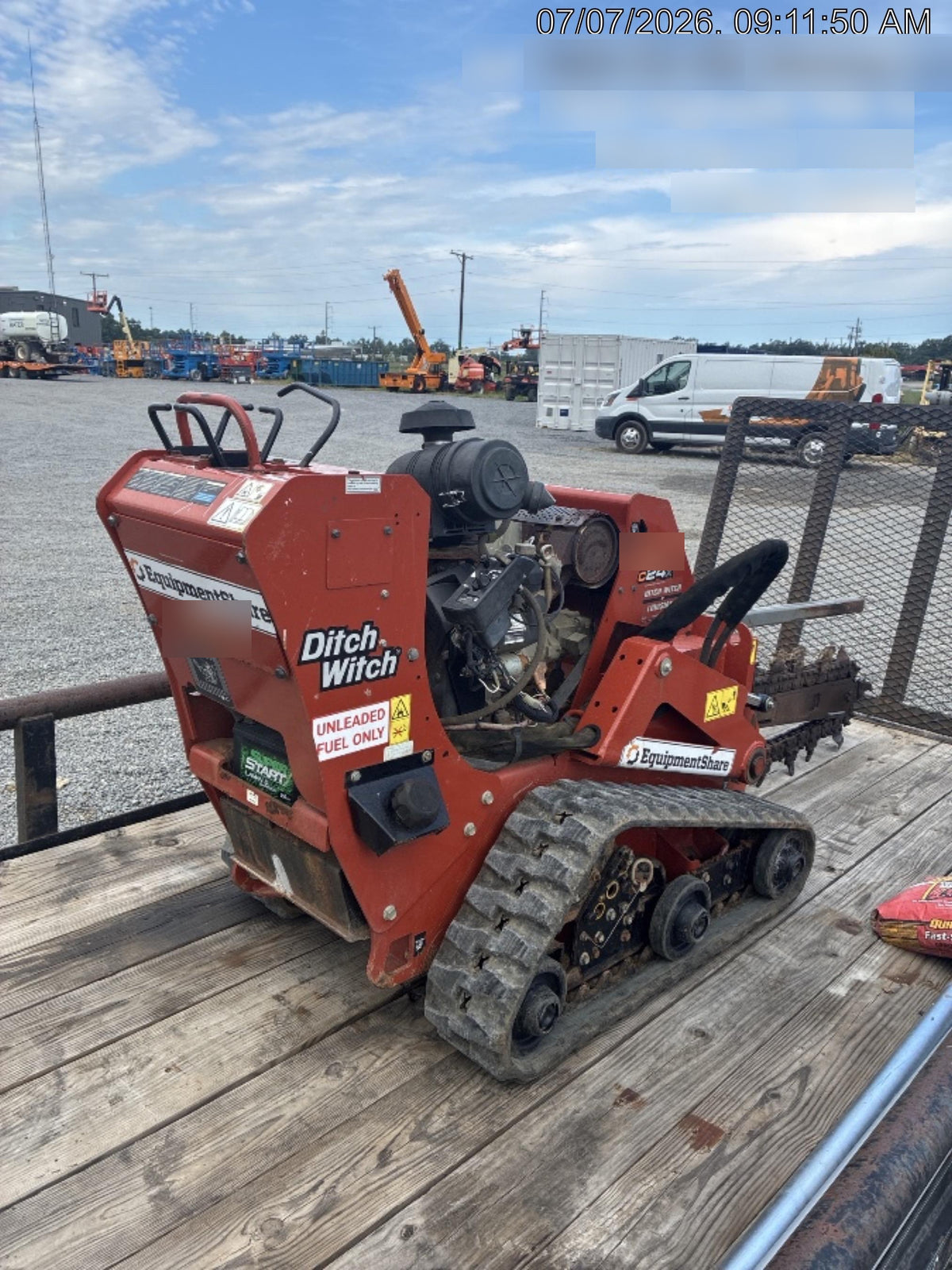 2020 DITCH WITCH C24XA
