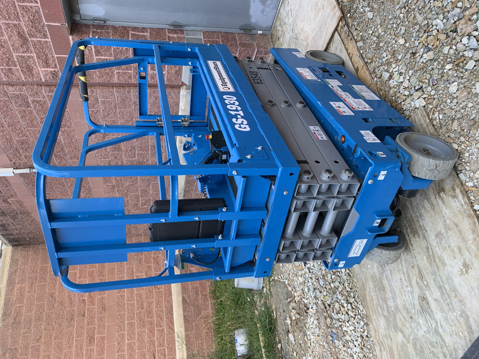 2020 Genie GS-1930 Solid Non Marking Tires, Beacon, Folding rails with half height swing gate