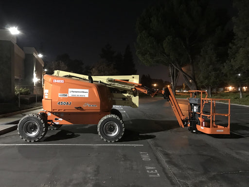 2019 JLG 450AJ
