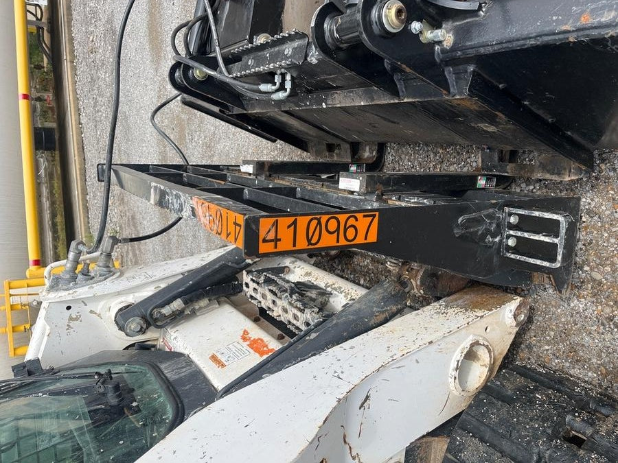 2024 ARROW MATERIAL HANDLING F5100CB