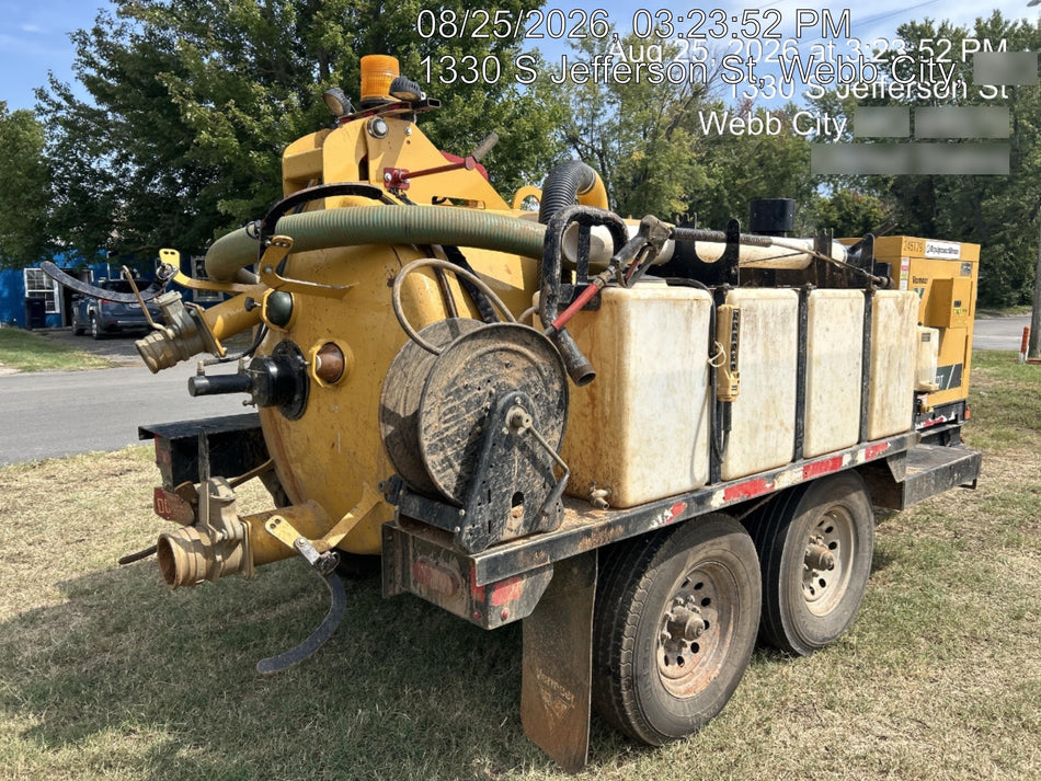 2022 VAC-TRON LP573XDT