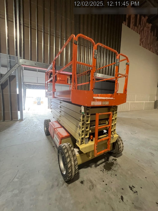 2019 JLG 4069LE Solid Non Marking Tires, Rotating Beacon