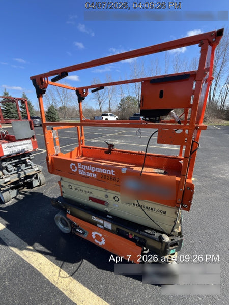 2022 JLG ES1932