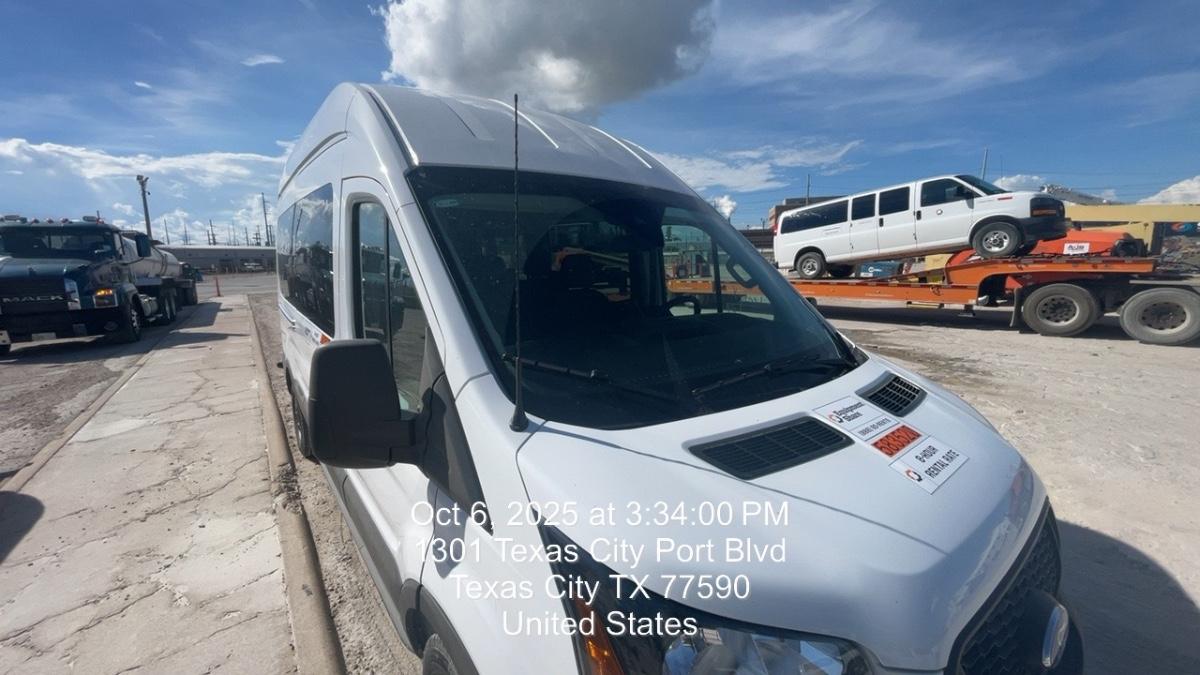 2024 FORD Transit 350 Rental