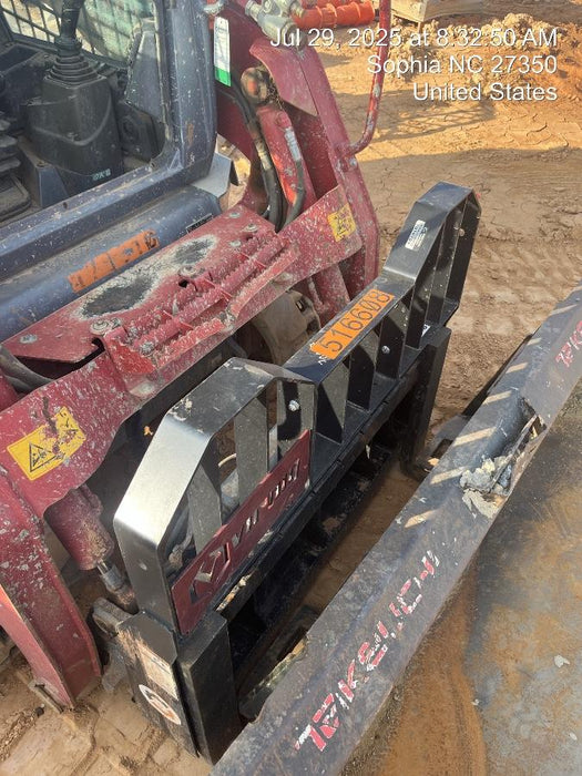 2025 VIRNIG 48" Pallet Forks - Virnig