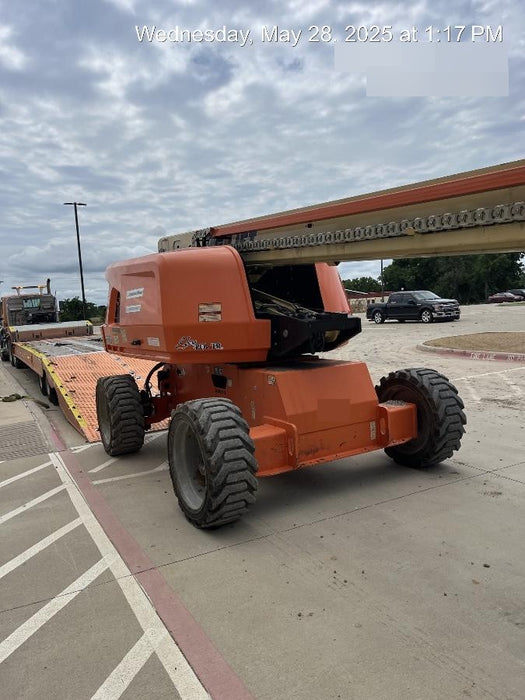 2018 JLG 660SJ
