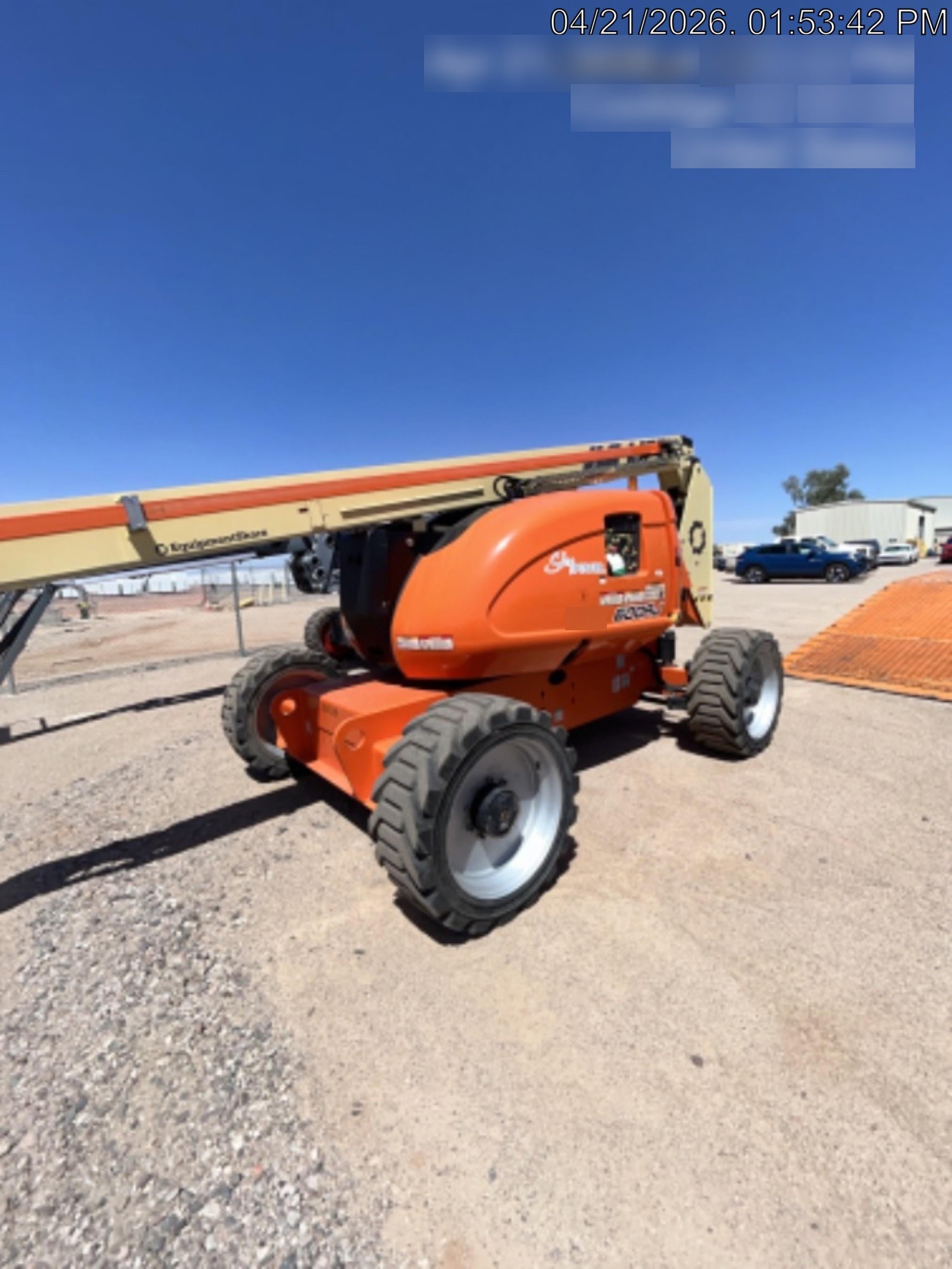 2022 JLG 600AJ