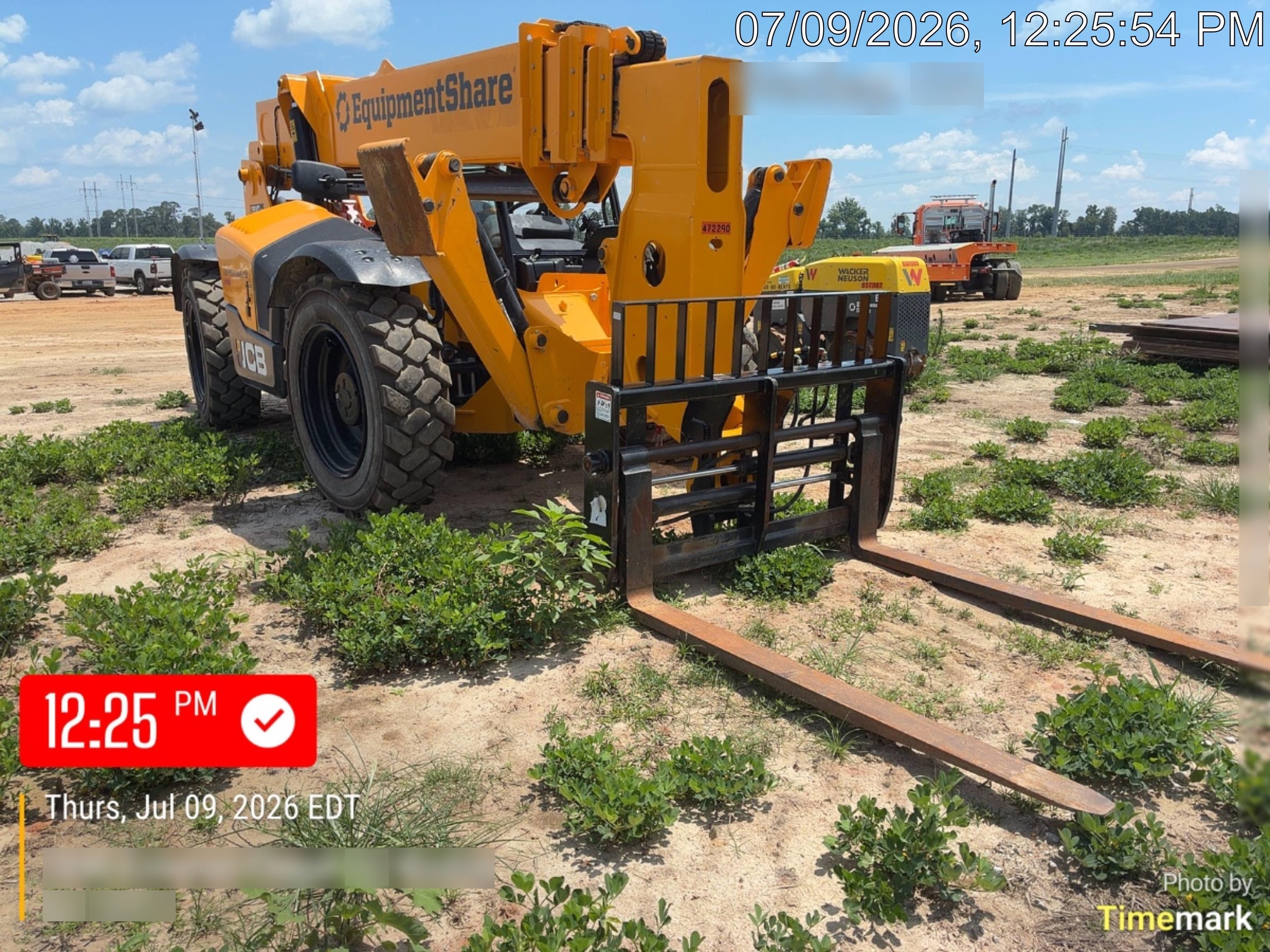 2025 JCB 400/F7360