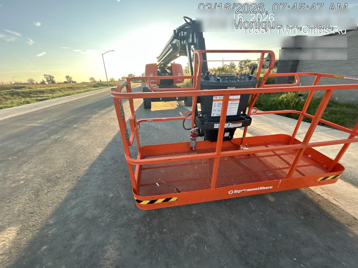 2025 JLG 660SJ