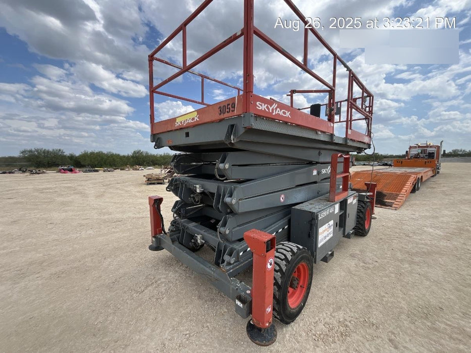 2017 SKYJACK SJ9250 RT