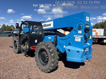 2021 GENIE GTH-844