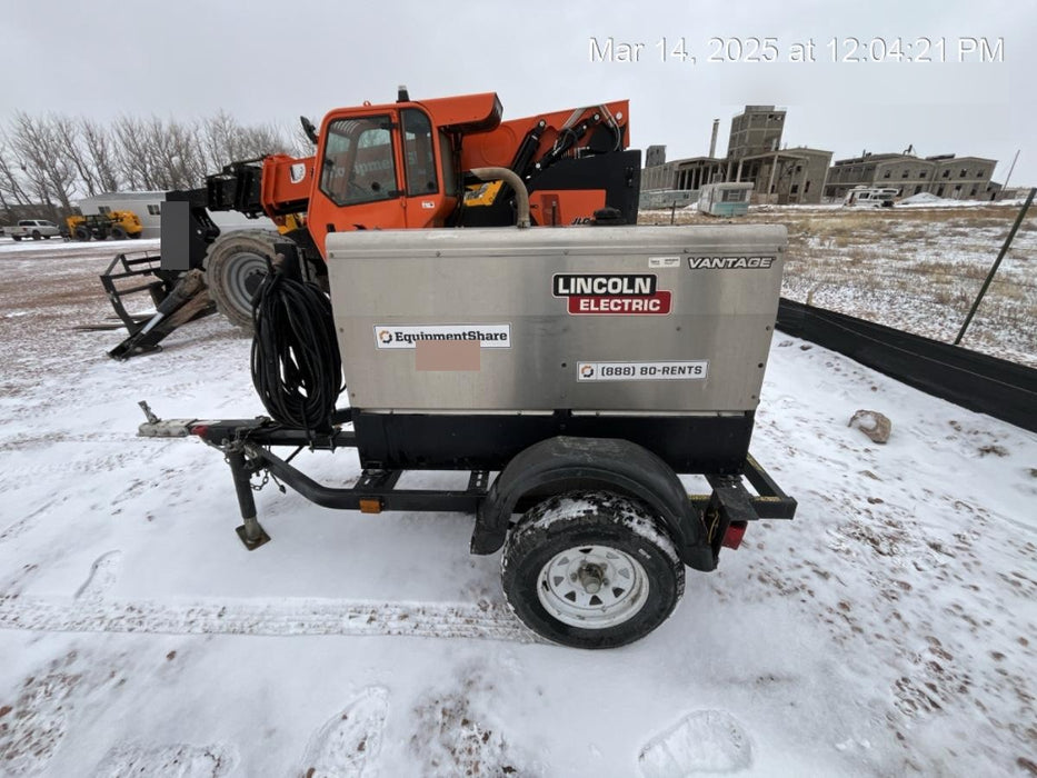 2019 Lincoln Electric Vantage 322 Welder Ready-Pak 3, Two wheel trailer, Fender and Light kit, Cable Rack