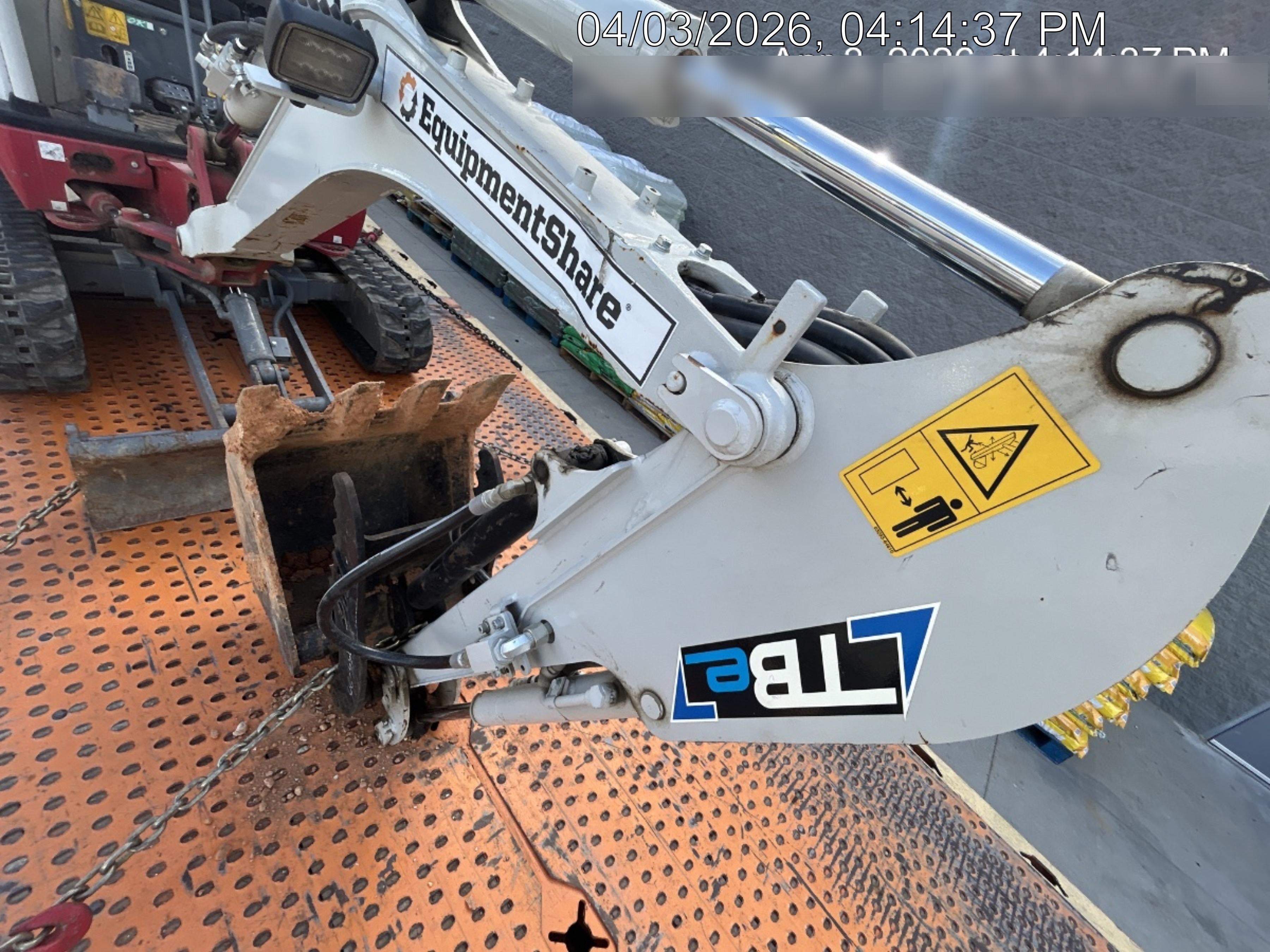 2022 TAKEUCHI TB20e