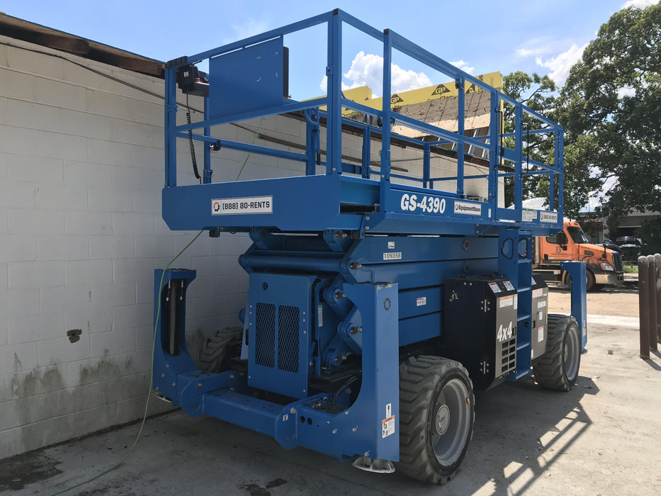 2020 GENIE GS-4390 RT