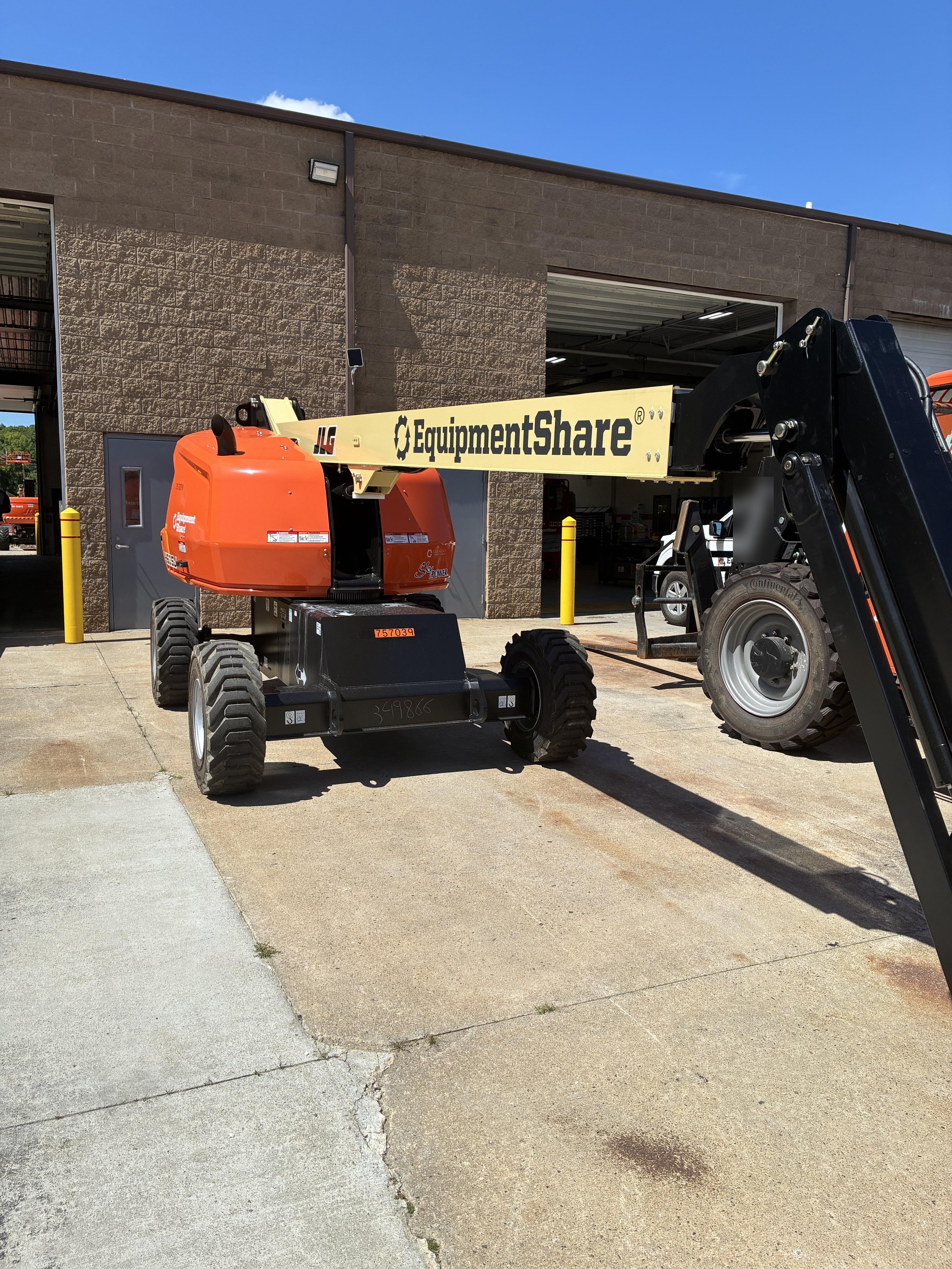 2026 JLG 460SJ