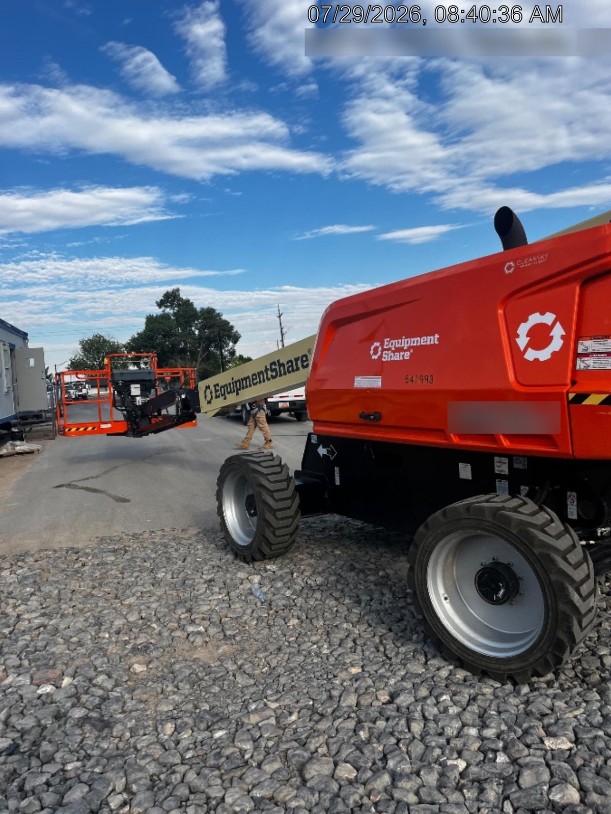2025 JLG 660SJ